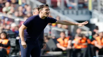 مدرب رايو فاليكانو يهاجم صفقة برشلونة ويؤكد استحقاق فريقه التعادل في المباراة